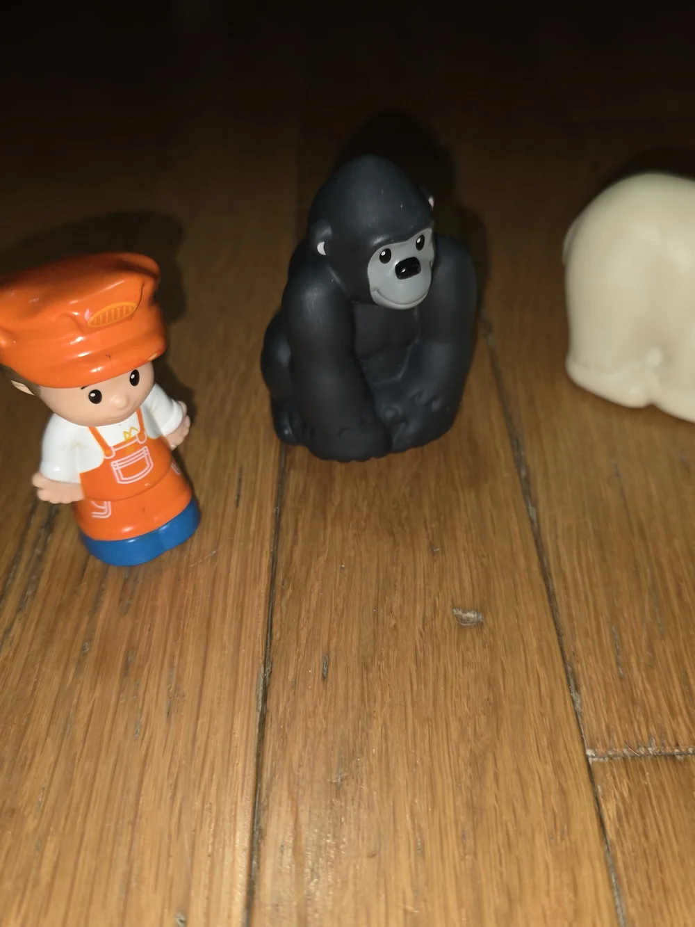 3pc VINTAGE 2014 FISHER PRICE LITTLE People  Polar Bear Gorilla & Conductor